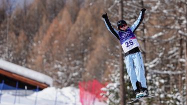 Милан Олимпиадасы: Қазақстандық фристайлшы жарыс кезінде екі рет құлады