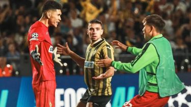 «Ол жақта деңгей бөлек»: Анарбеков пен Қалмырза қай клубтарда ойнағысы келетінін айтты