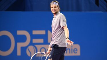 Қазақстанның бірінші ракеткасы Алькарас және Синнермен қарым-қатынасы жайлы айтты