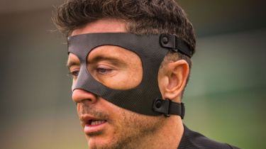 Левандовски жарақатынан кейін қорғаныс маскасымен ойнауы мүмкін