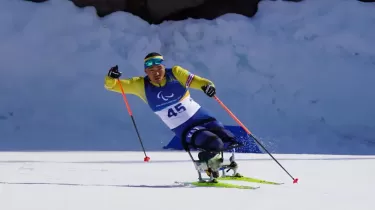 Нұрлан Смағұлов Ербол Хамитовқа Chery Tiggo 7 автокөлігін сыйлады