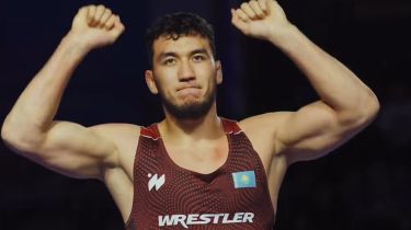 Ризабек Айтмұхан жаңа салмақта чемпион атанды