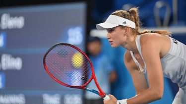 Рыбакина жерлесін жеңіп, Майамидегі турнирдің үшінші айналымына өтті