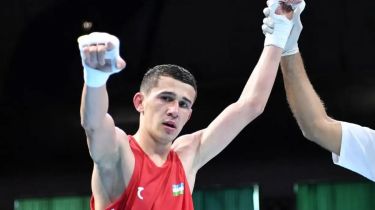 Өзбекстанның көшбасшы боксшыларының бірі Азия чемпионатында жеңіліп қалды