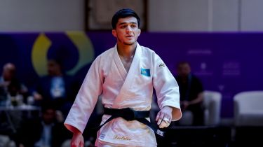 Азия чемпионаты: қазақстандық екі дзюдошы жартылай финалға шықты