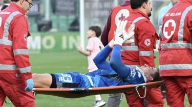 Аңыз футболшының ұлы қақпада тұрған сәтінде ауыр жарақат алды