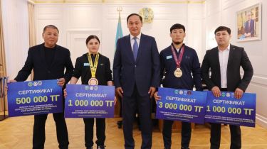 Таразда Азия чемпионатының жүлдегерлеріне қаржылай сыйақы берілді