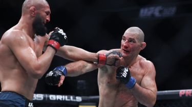 UFC-де сенсация: Хамзат Чимаев жеңіліп қалды