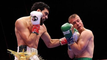 Жәнібек Әлімханұлының бұрынғы қарсыласы Хамза Шираз WBO белбеуін жеңіп алды