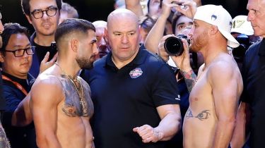 Гэтжи Топурияны сенсациялық түрде жеңіп, UFC чемпионы атанды