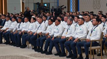 Президент VІ Дүниежүзілік көшпенділер ойындарының жеңімпаздары мен жүлдегерлерін марапаттады