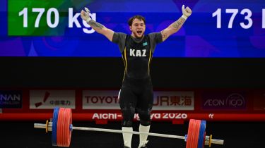 Алексей Чуркин әлем рекордын жаңартып, Азиаданың күміс жүлдегері атанды