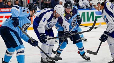 «Барыс» сырт алаңда «Сибирді» жеңді