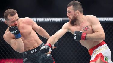 Петр Ян Мераб Двалишвилиді жеңіп, чемпиондық белбеуін қорғады