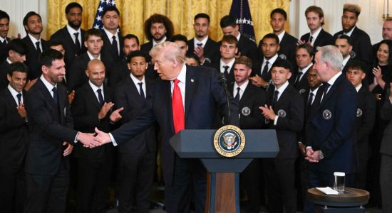 Трамп Ақ үйде Мессидің Пеледен де мықты футболшы екенін айтты