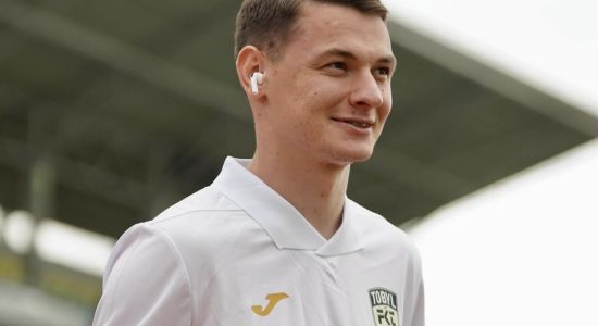 Ресми: Ислам Чесноков «Тобылға» қайта оралды