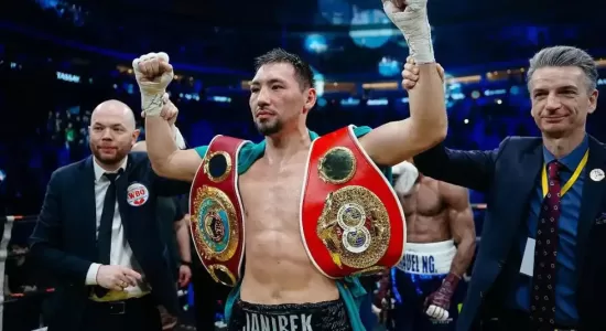 Жәнібек Әлімханұлы WBO чемпионы атағынан бас тартты