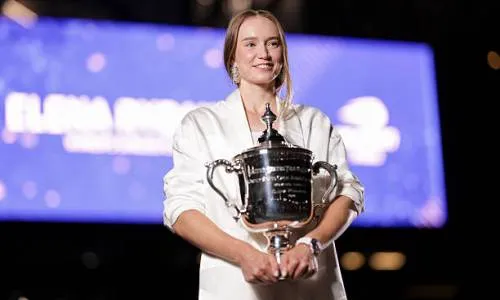 Елена Рыбакина ресми түрде әлемнің бірінші ракеткасы атанды
