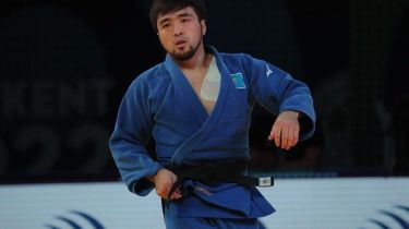 Елдос Сметов «JENYS» клубынан шығып қалды