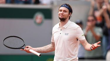 Александр Бублик Роттердамда жартылай финалға шықты