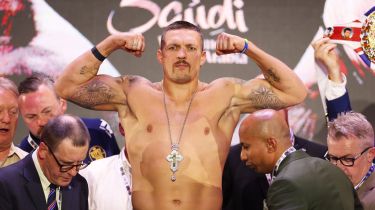 Александр Усик мансабындағы соңғы жекпе-жегін кіммен өткізетінін айтты