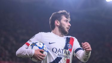 «Арсенал» әйгілі грузин футболшысы Хвича Кварацхелияны қатарына қоспақшы