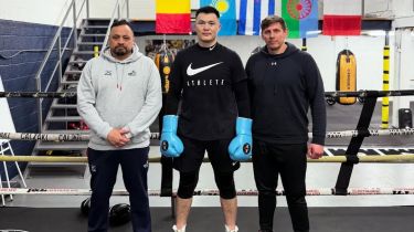 Қамшыбек Қоңқабаев әлем чемпионы атану үшін Лондонға жетті