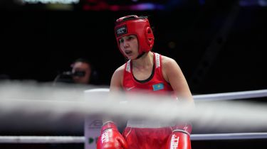 Моңғолия боксшысы Әйгерім Сәттібаеваны жартылай финалда тоқтатты