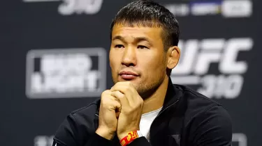 «Шавкаттың дәуірі бітті»: Рахмоновтың UFC-дегі болашағына күмән келтірді